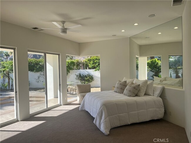 Building Photo - 45540 Cielito Dr