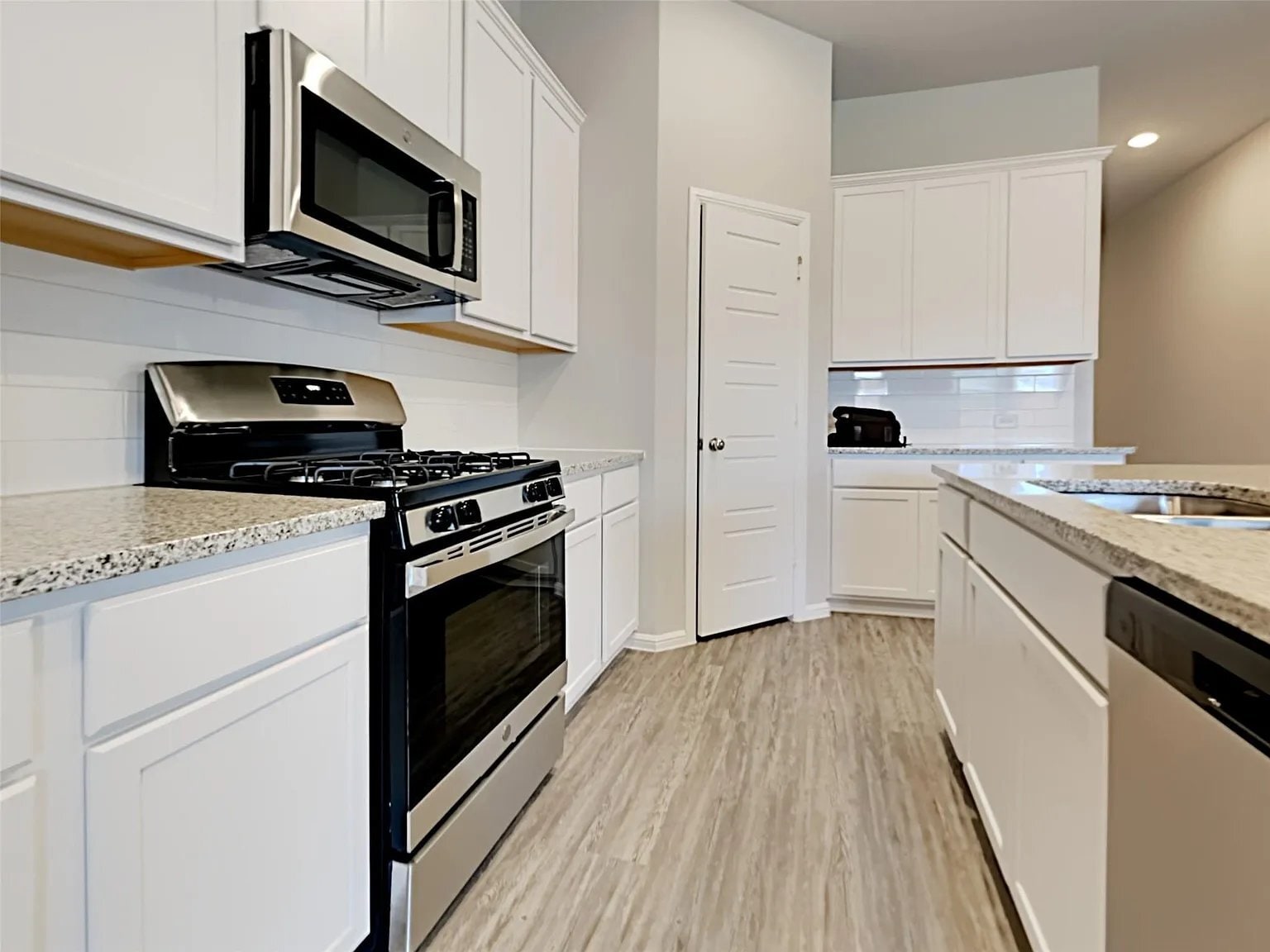 Building Photo - 2926 Culver Ave