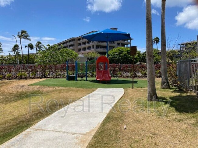 Building Photo - 7000 Hawaii Kai Dr