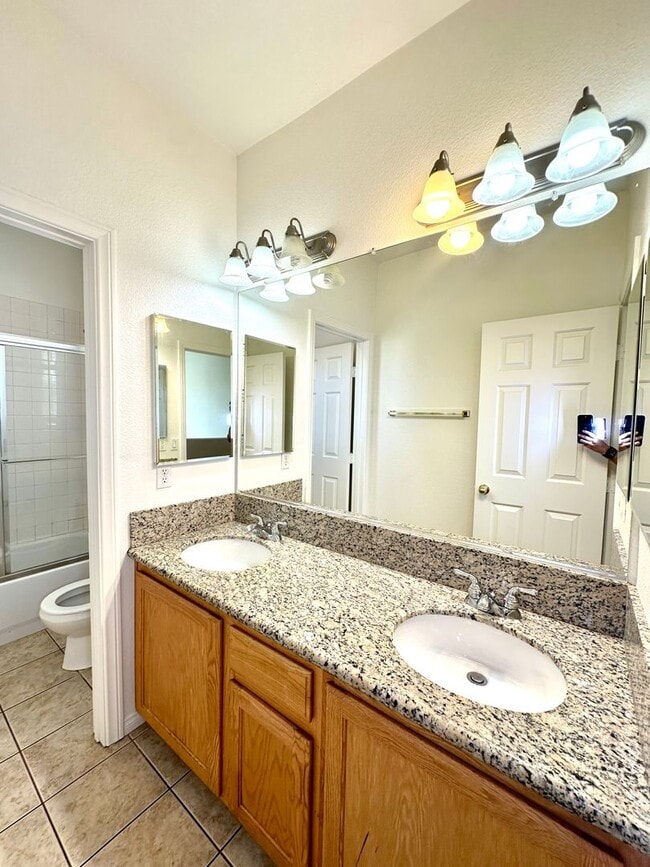 Building Photo - 5383Flowing Spring Street, Las Vegas, Nevada 89122
