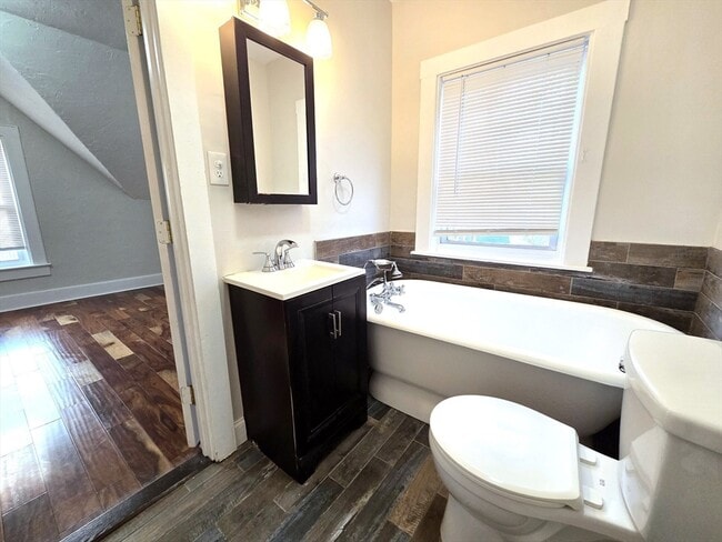 Building Photo - 71 Pratt St