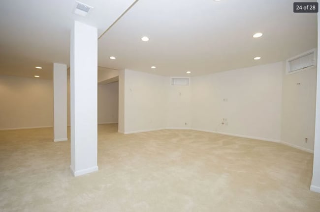 Building Photo - 317 Chamborley Dr