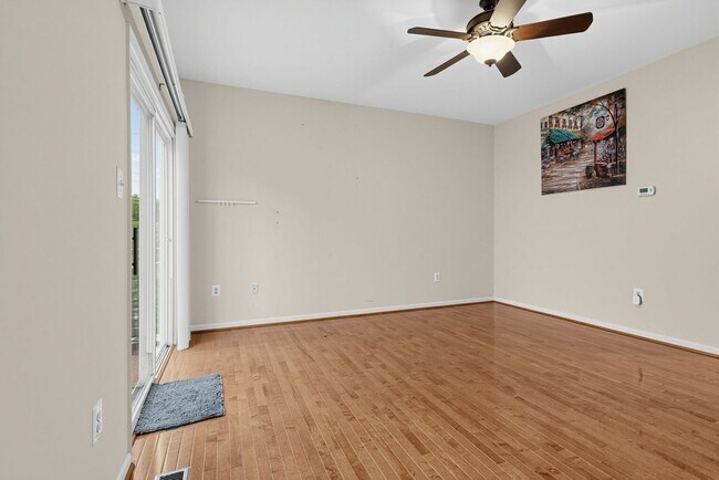 Building Photo - 2420 Dew Meadow Ct