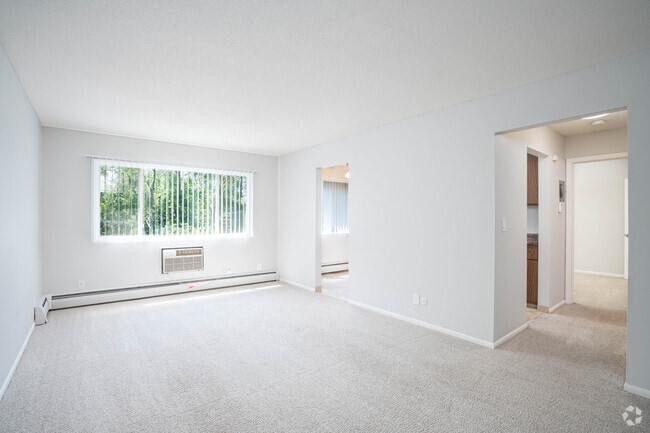 Interior Photo - Cottage Terrace