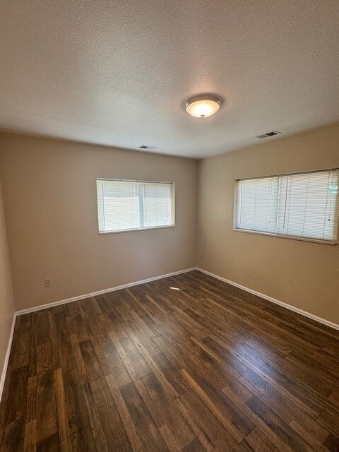Building Photo - 2227 Arapahoe Ave