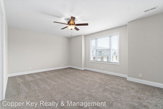 Building Photo - 3 br, 2.5 bath House - 352 Fallow Circle