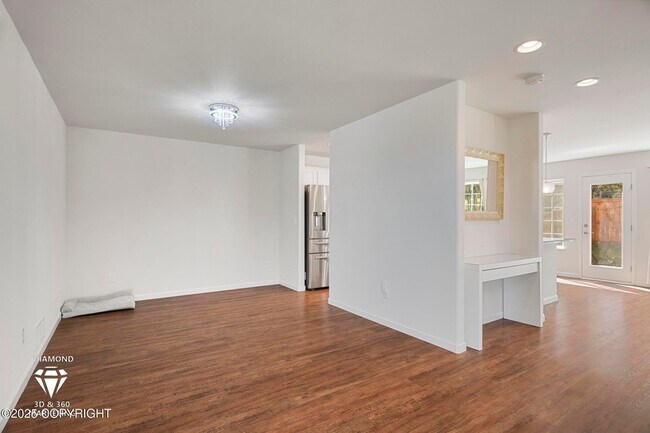 Building Photo - 11476 Discovery Park Dr