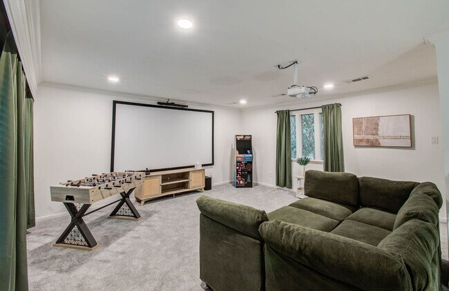 Building Photo - 5135 Westerham Pl