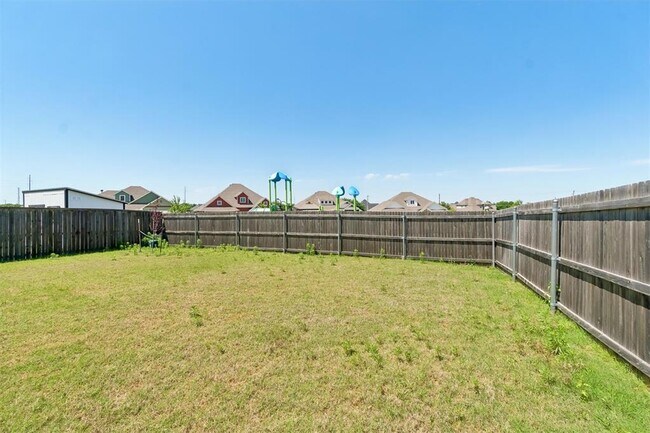 Building Photo - 9225 NW 92nd St
