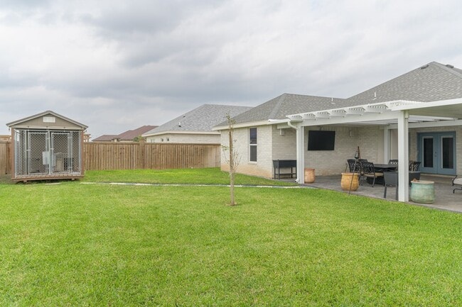 Building Photo - 133 Heron Dr