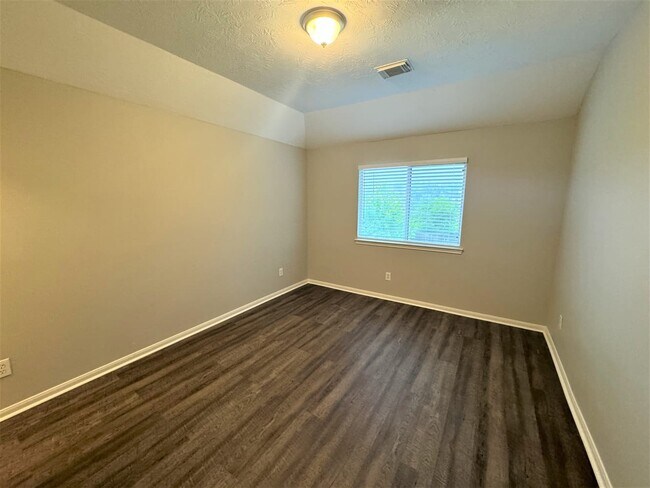 Building Photo - 9723 Haviland Lane