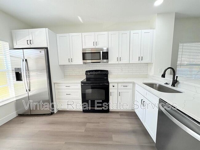 Building Photo - 8502 Gablebend Way