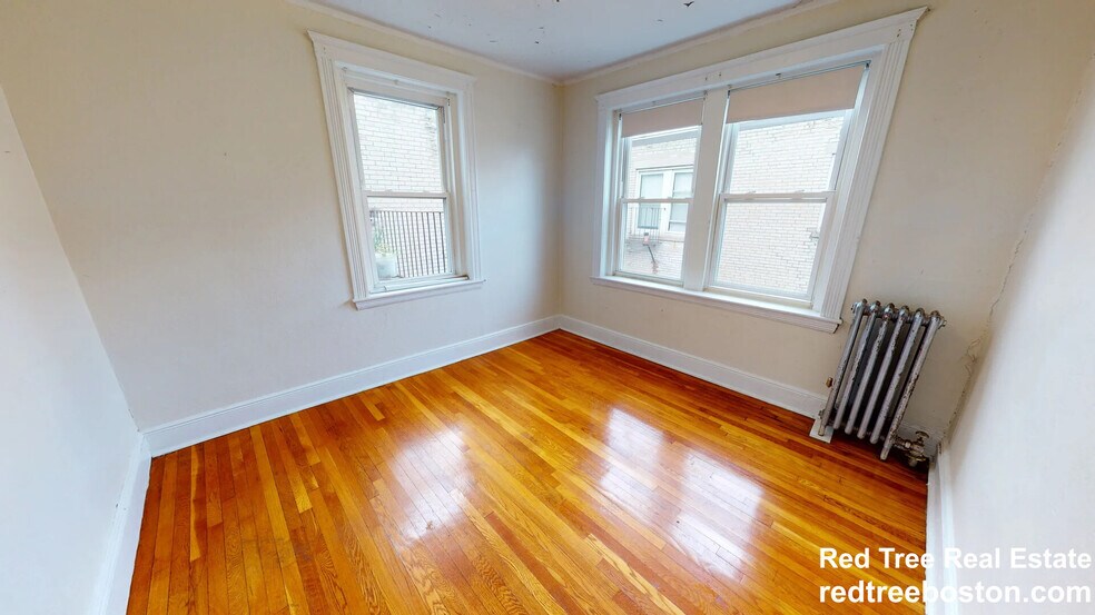 Building Photo - 1810 Commonwealth Ave