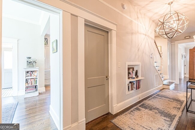 Building Photo - 1878 Cambridge Ave