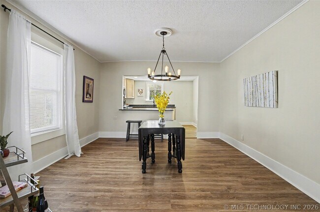 Building Photo - 4713 S 27th W Ave