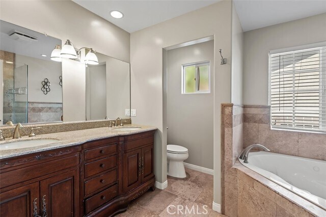 Building Photo - 18005 Bullock St