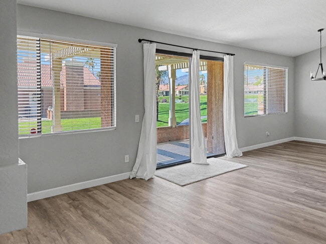 Building Photo - 76915 Turendot St