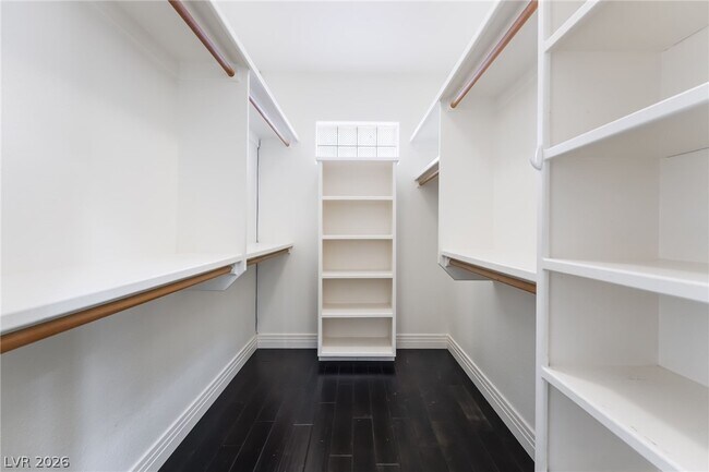 Building Photo - 2131 Alexa Breanne Ct