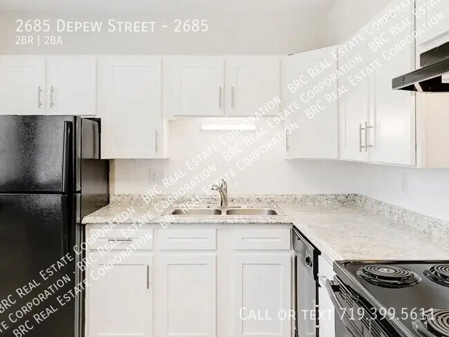 Building Photo - 2685 Depew St