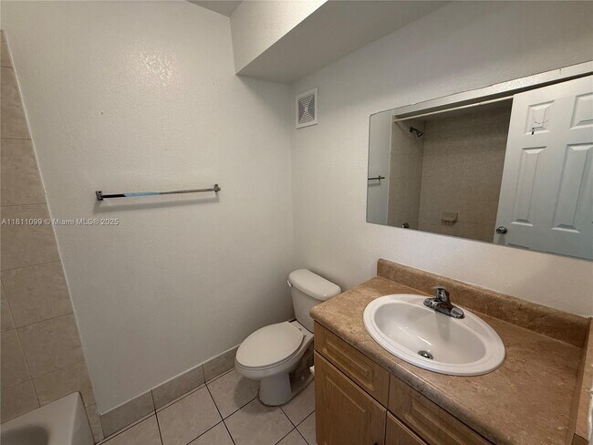 Building Photo - 2840 NW 55th Ave