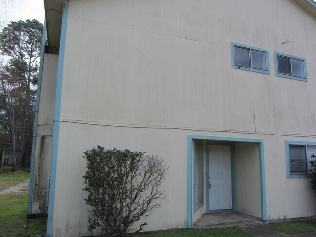 Building Photo - 5810 Twisted Pine Ct