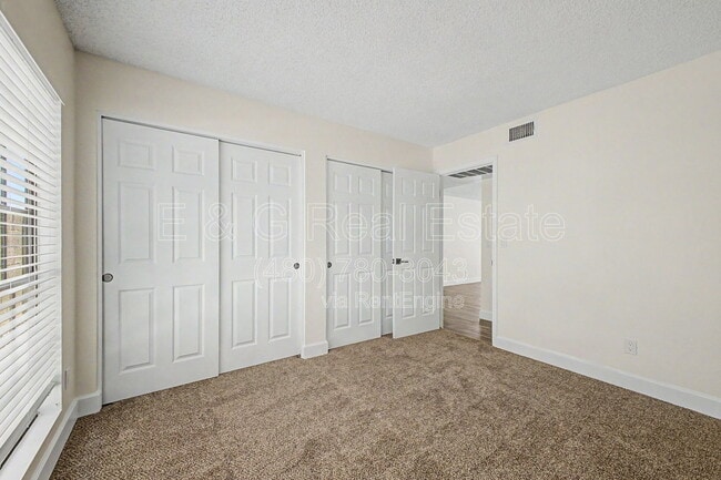 Building Photo - 4208 W Villa Maria Dr