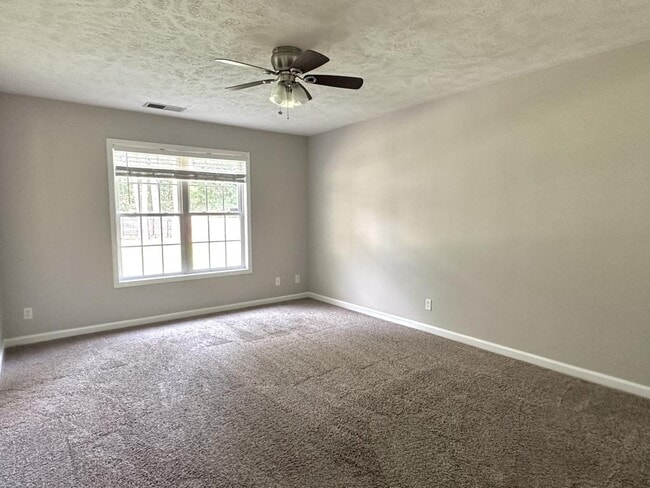 Building Photo - 124 Bayou Ct