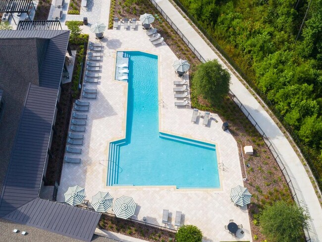 Building Photo - 11830 Buckfield Cir