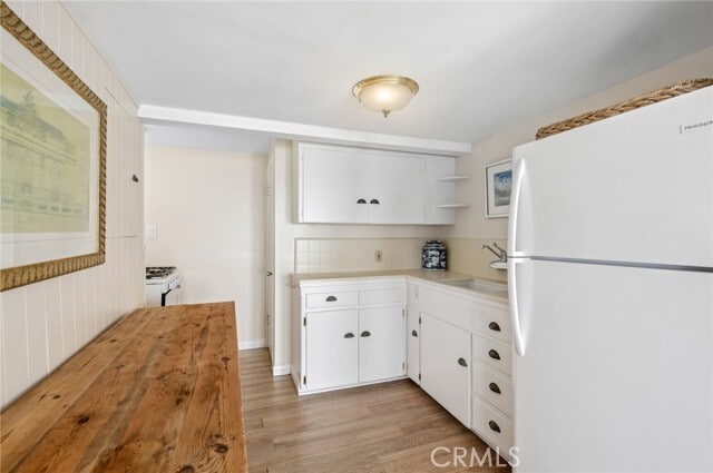 Building Photo - 1139 Gaviota Dr
