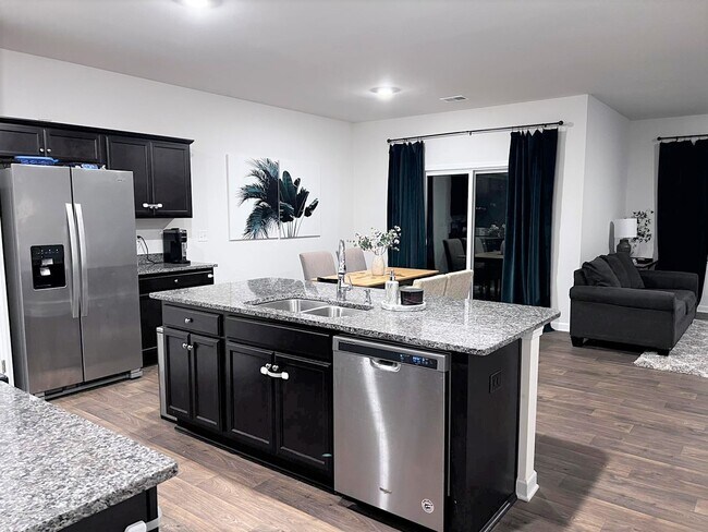 Building Photo - 110 Rogers Knoll Ln