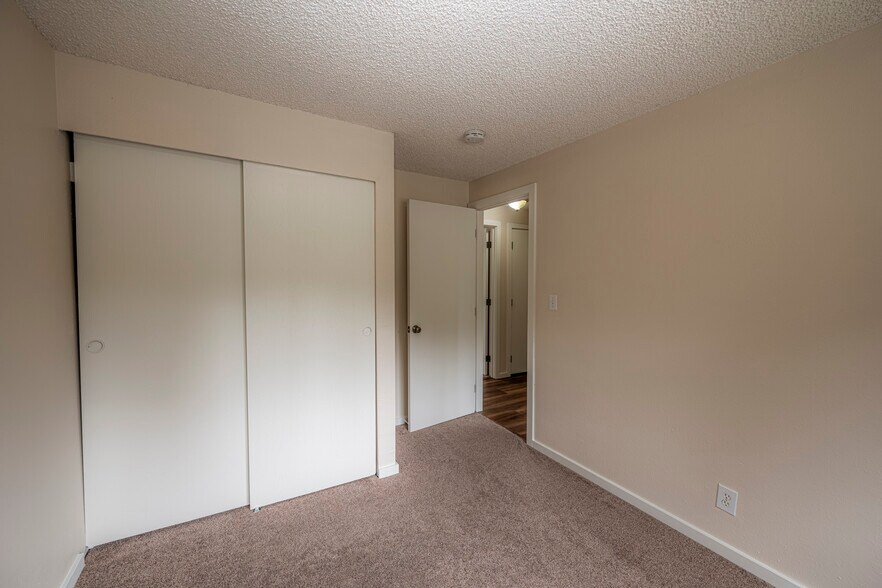 Second Left Bedroom Angle - 10717 NE 145th Pl