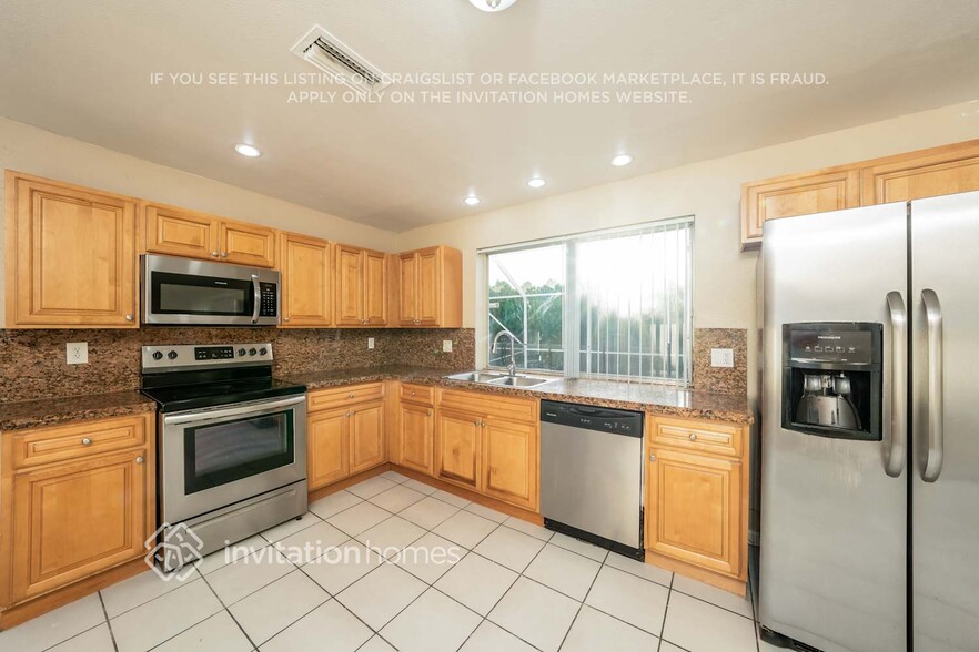 Building Photo - 9897 Moss Pond Dr