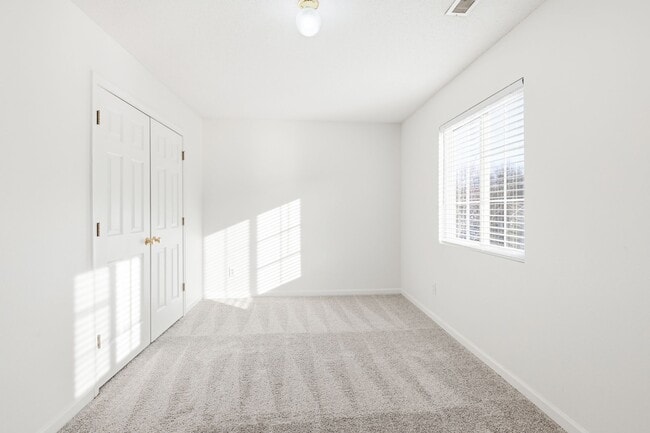 Building Photo - 3615 Marksbury Dr