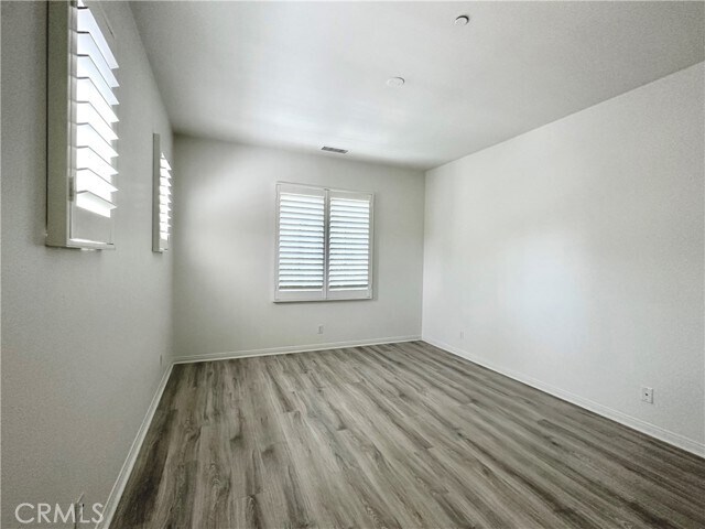Building Photo - 38 Lupari