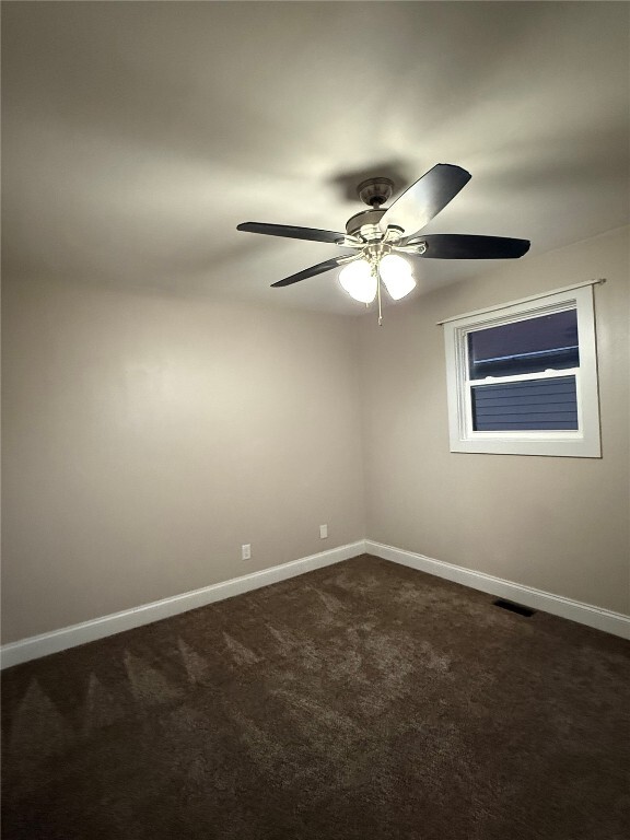 Building Photo - 919 Mulberry St