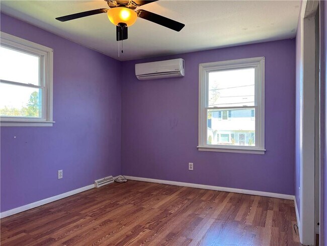 Building Photo - 52 Cottonwood Dr