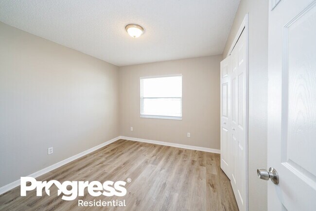 Building Photo - 224 Whisper Lake Rd