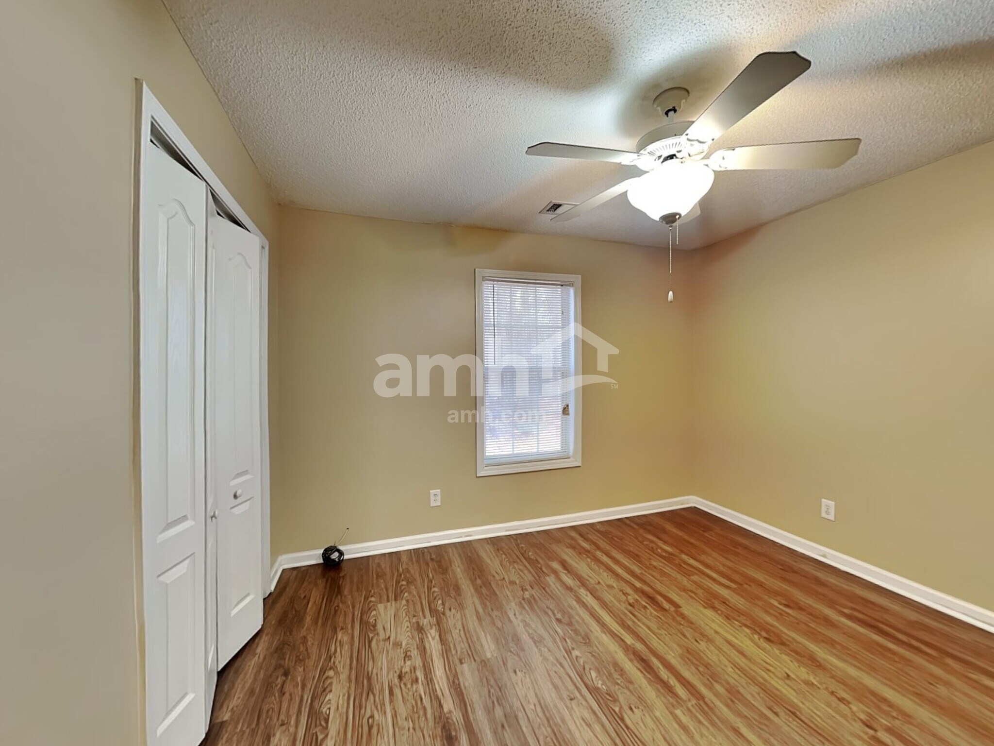 Building Photo - 112 Vintage Trl