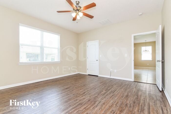 Building Photo - 410 Blakely Ct