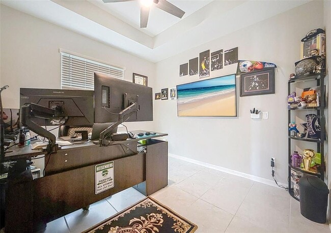 Building Photo - 2940 Marine Grass Dr