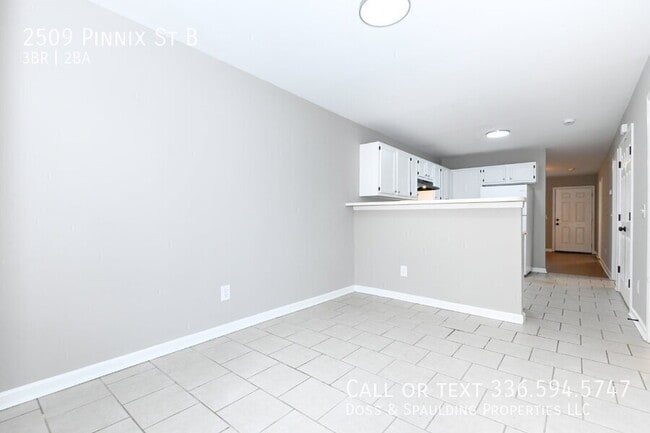 Building Photo - 2509 Pinnix St