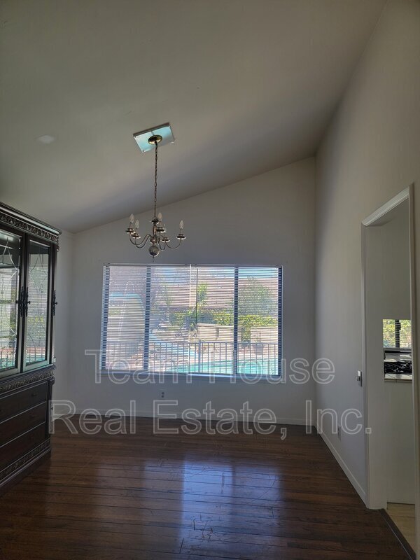 Building Photo - 23423 Vía Boscana