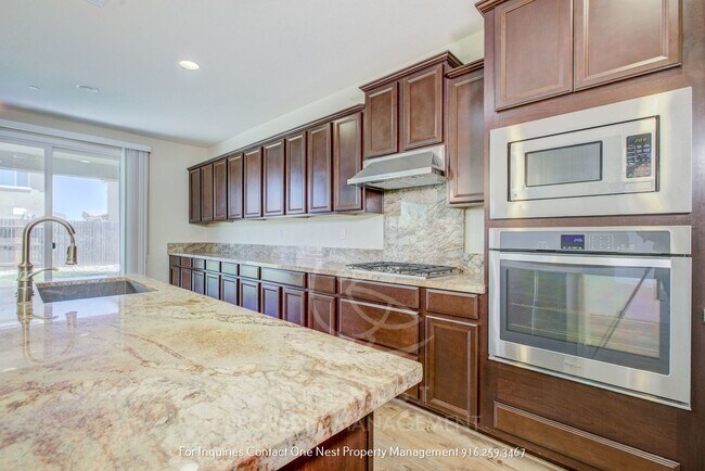 Building Photo - Charming Sorrento Home for Rent