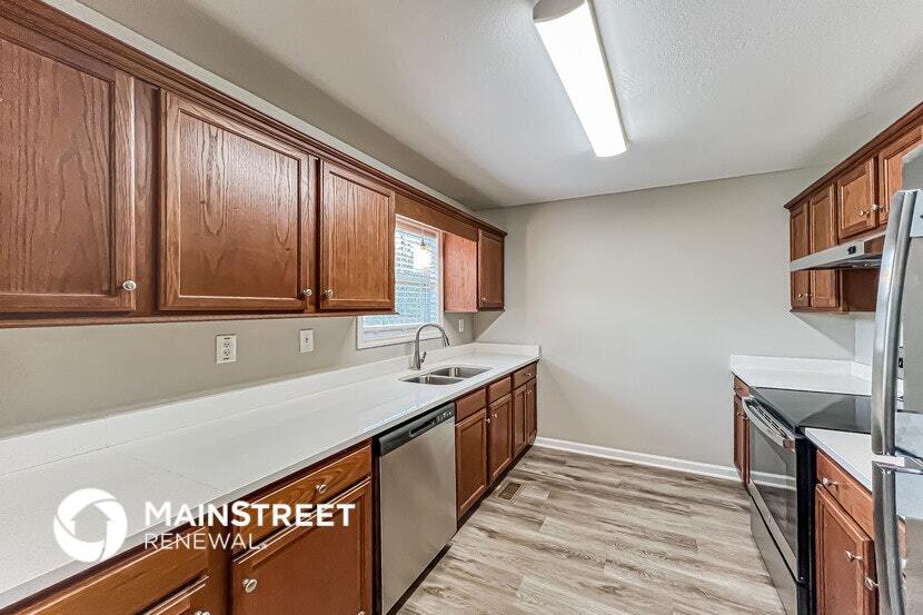 Building Photo - 695 Deans Ferry Rd