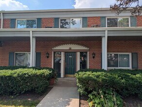 Building Photo - Beautiful 2BR/2BA Condo –  Swimming Pool, Fireplace, In-Unit Laundry, Parking + Storage