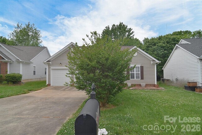 Building Photo - 550 Carlisle Dr