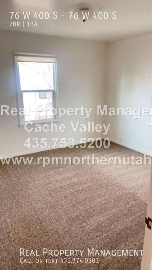 Building Photo - 76 W 400 S