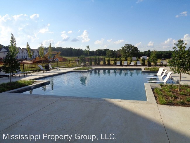 Building Photo - 104 Farm View Dr