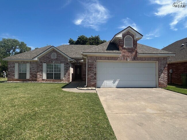 Primary Photo - 2820 Judson Cir