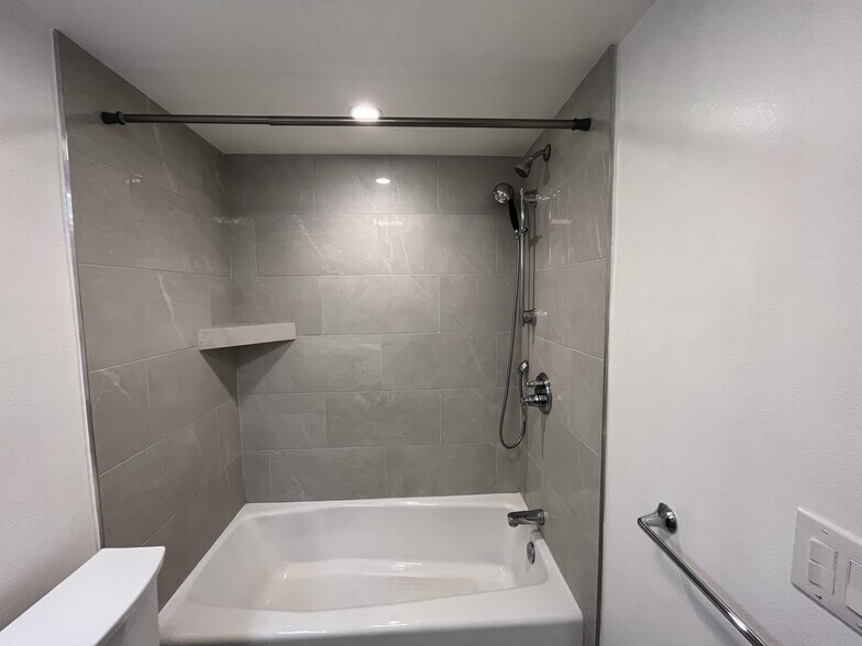 Updated Bath / Shower - 26200 Redlands Blvd